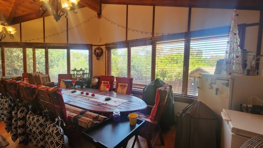 4 Bedroom Property for Sale in Keurboomstrand Western Cape